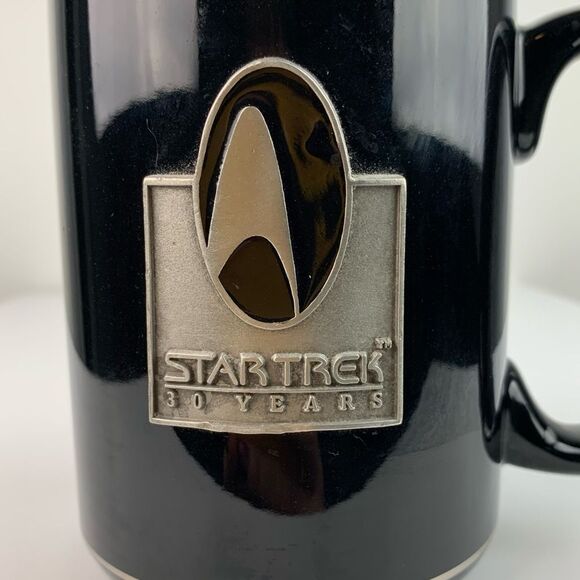 Star Trek Vintage 1994 Ceramic Mug with metal Logo 30th Anniversary - Picture 2 of 9